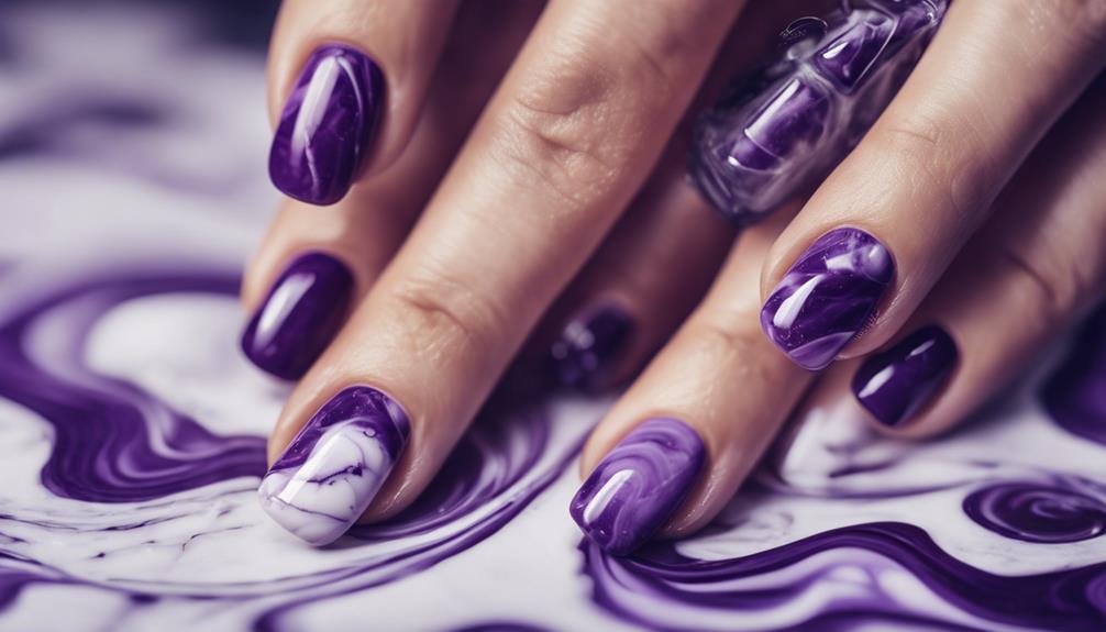 chic marble nail trends