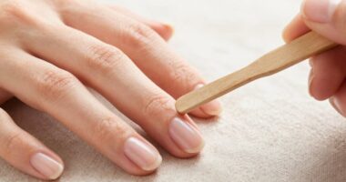 gentle nail cleaning method